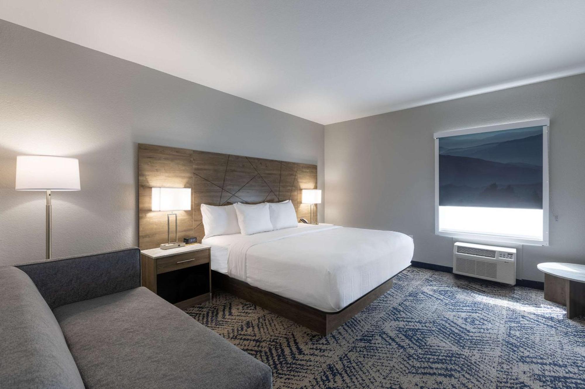 Rodeway Inn & Suites Near Outlet Mall - Asheville Dış mekan fotoğraf