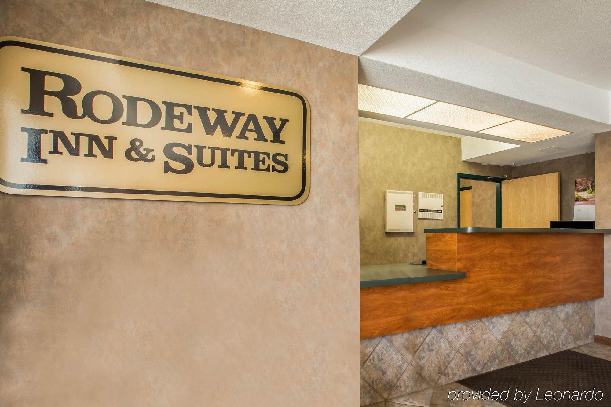 Rodeway Inn & Suites Near Outlet Mall - Asheville Dış mekan fotoğraf